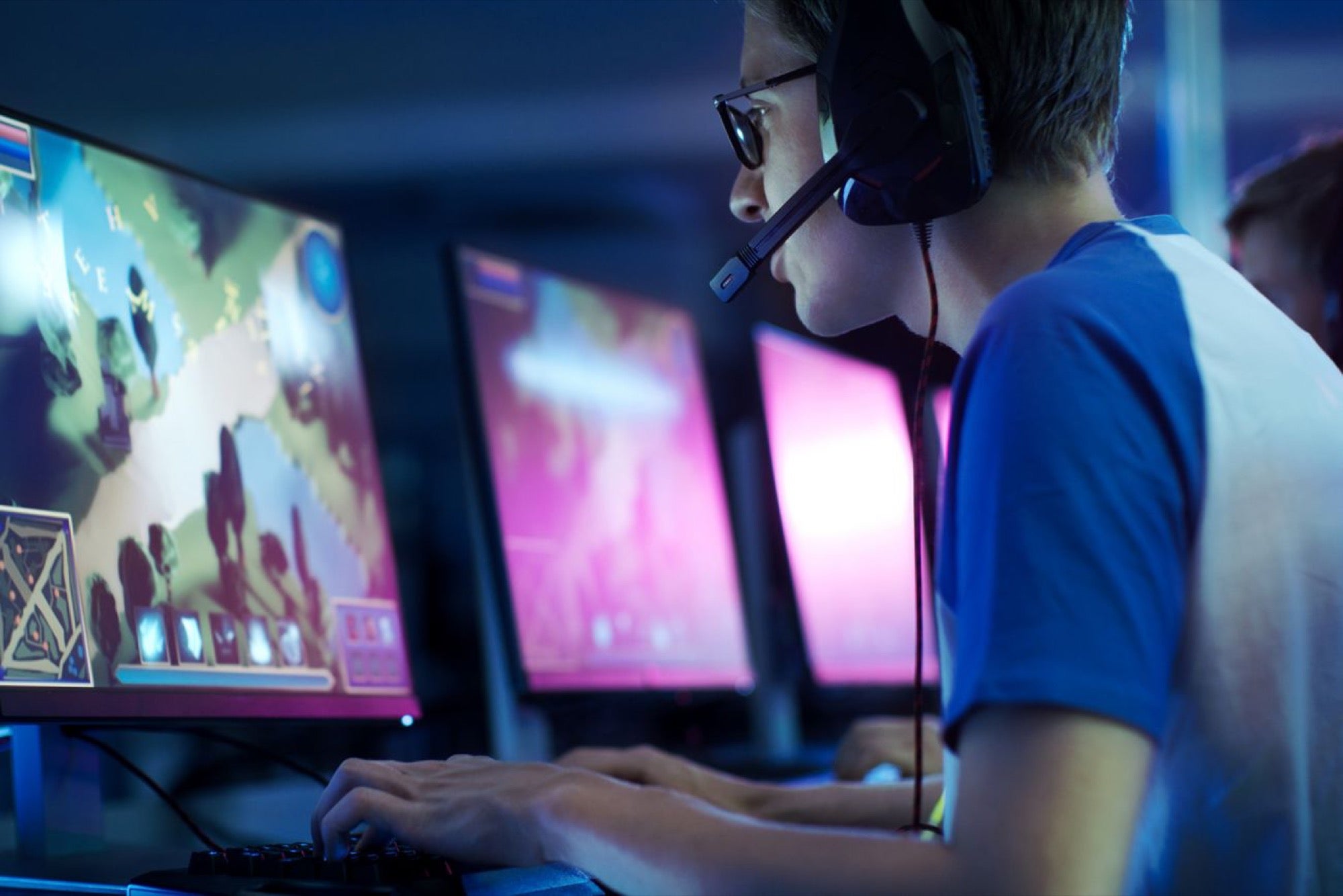A boy plying game in system